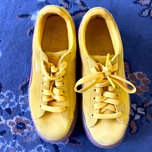 Fenty x Puma Cleated Creeper Lemon Sz. 10 - Picture 3 of 4